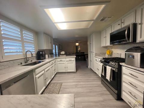 606 Vasquez Ave, Shafter, CA 93263 photo 17