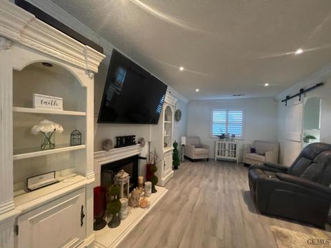 606 Vasquez Ave, Shafter, CA 93263 photo 10