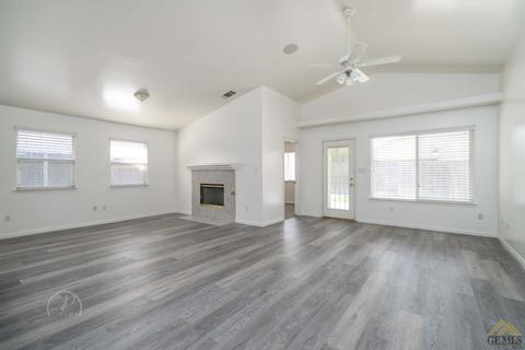 4201 Downpatrick Ct, Bakersfield, CA 93313 photo 6