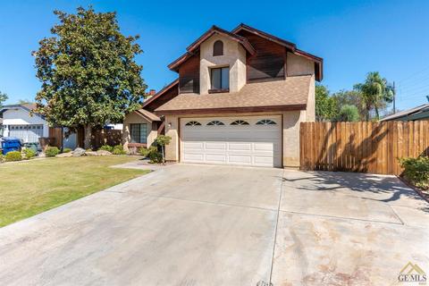8512 Eakins Dr, Bakersfield, CA 93311 photo 2