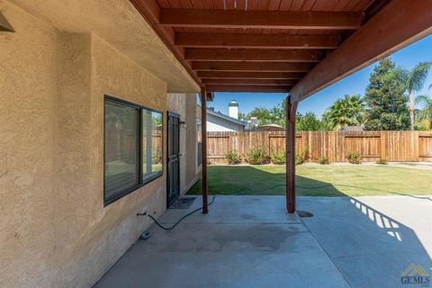 8512 Eakins Dr, Bakersfield, CA 93311 photo 29