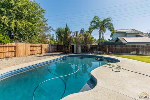 8512 Eakins Dr, Bakersfield, CA 93311 photo 31