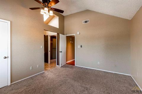 8512 Eakins Dr, Bakersfield, CA 93311 photo 21