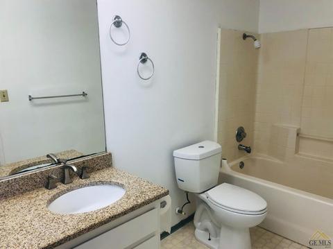 2134 5th Pl, Delano, CA 93215 photo 7