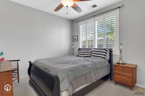 14817 Checkerbloom Dr, Bakersfield, CA 93314 photo 33