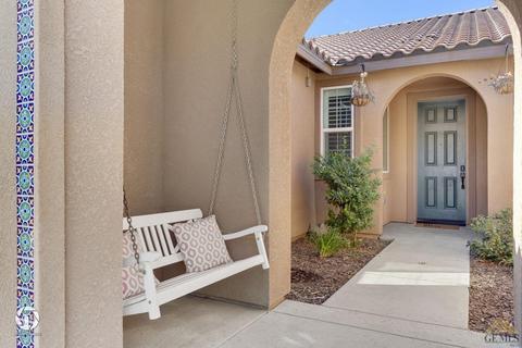 14817 Checkerbloom Dr, Bakersfield, CA 93314 photo 4