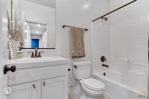 14817 Checkerbloom Dr, Bakersfield, CA 93314 photo 31