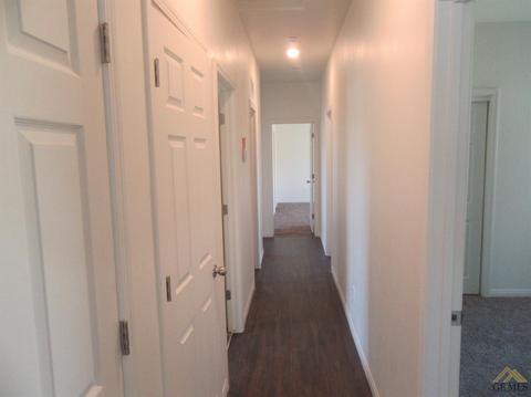 479 Corte Perez, Delano, CA 93215 photo 5