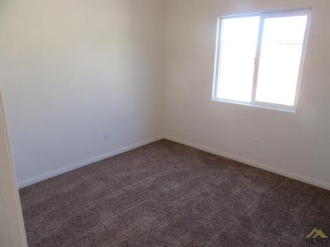 479 Corte Perez, Delano, CA 93215 photo 12
