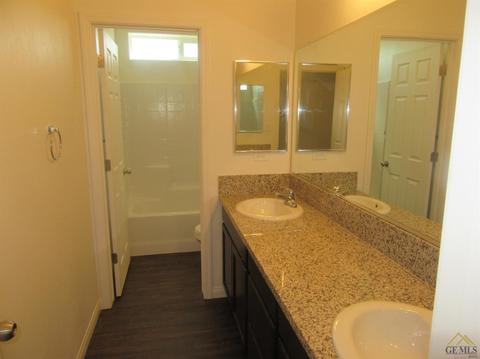 479 Corte Perez, Delano, CA 93215 photo 9