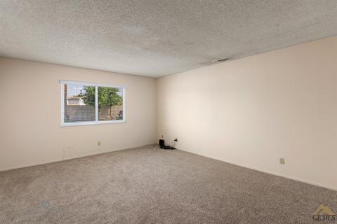 4112 Adidas Ave, Bakersfield, CA 93313 photo 7