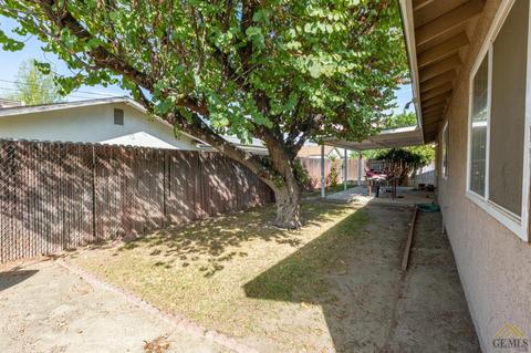 1184 4th St, Wasco, CA 93280 photo 8