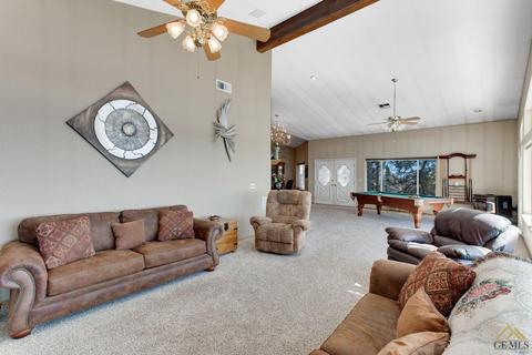 25401 Paramount Dr, Tehachapi, CA 93561 photo 14