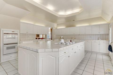 25401 Paramount Dr, Tehachapi, CA 93561 photo 19
