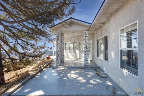 25401 Paramount Dr, Tehachapi, CA 93561 photo 6