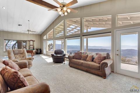 25401 Paramount Dr, Tehachapi, CA 93561 photo 8