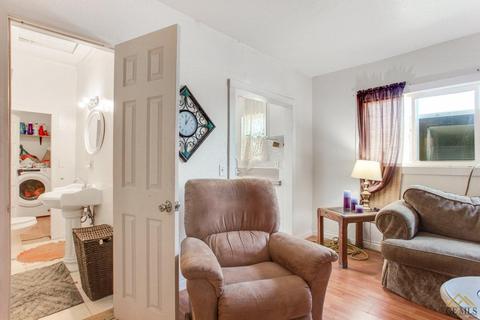 307 Broadway Ave, Maricopa, CA 93252 photo 13