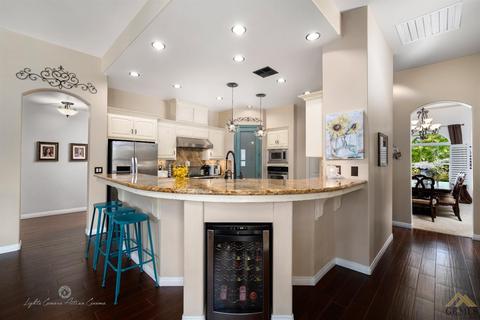 12401 Trinity River Dr, Bakersfield, CA 93312 photo 16