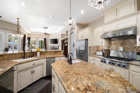 12401 Trinity River Dr, Bakersfield, CA 93312 photo 15