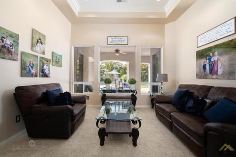 12401 Trinity River Dr, Bakersfield, CA 93312 photo 18