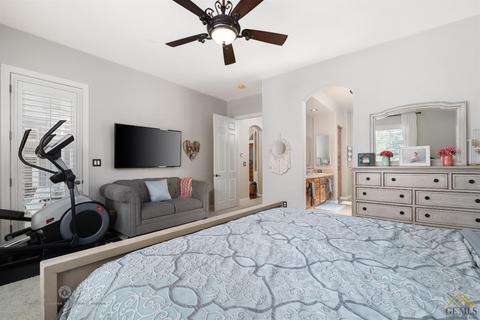 12401 Trinity River Dr, Bakersfield, CA 93312 photo 19