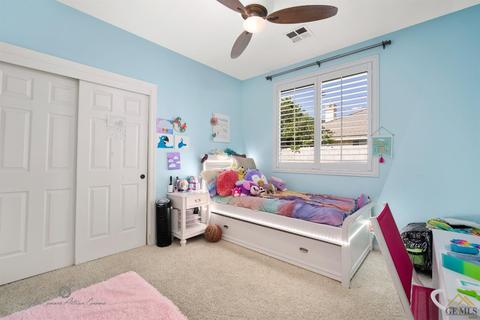 12401 Trinity River Dr, Bakersfield, CA 93312 photo 24