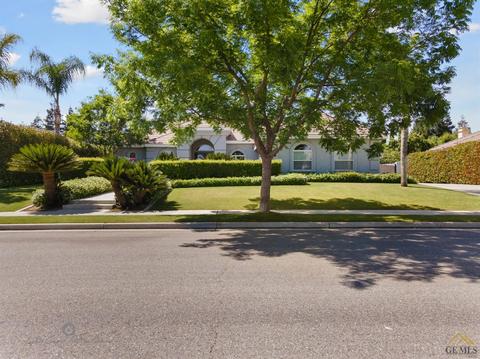 12401 Trinity River Dr, Bakersfield, CA 93312 photo 7