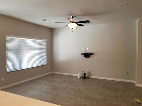 9025 Bolero Ave, Bakersfield, CA 93312 photo 5