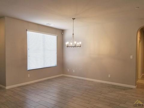 9025 Bolero Ave, Bakersfield, CA 93312 photo 6