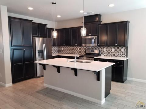 9025 Bolero Ave, Bakersfield, CA 93312 photo 3