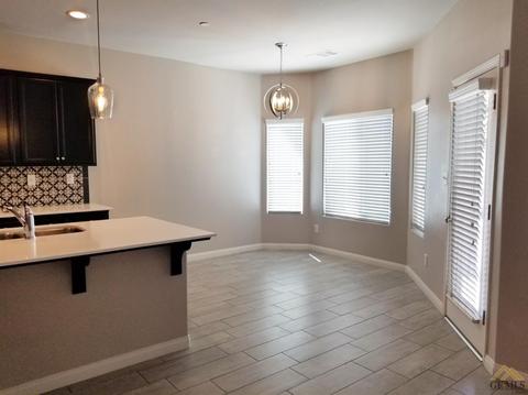 9025 Bolero Ave, Bakersfield, CA 93312 photo 4