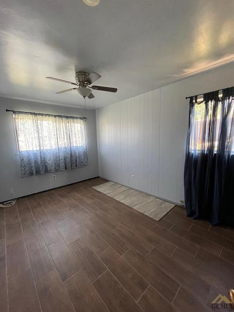 407 Atlantic Ave, Shafter, CA 93263 photo 11