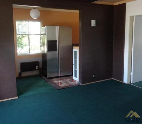 295 E Lerdo Hwy, Shafter, CA 93263 photo 2