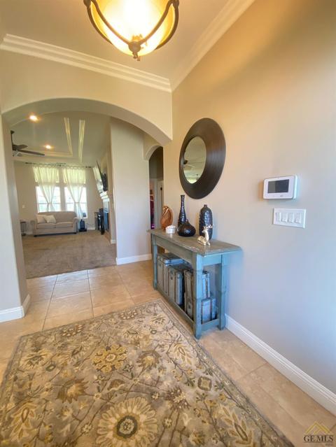 754 Pine Cone St, Shafter, CA 93263 photo 3