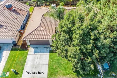 631 Lopez Ave, Shafter, CA 93263 photo 2