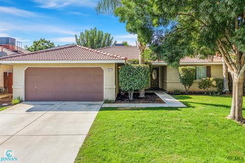 631 Lopez Ave, Shafter, CA 93263 photo 1