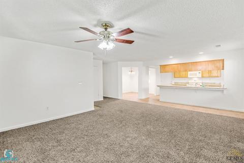 631 Lopez Ave, Shafter, CA 93263 photo 10