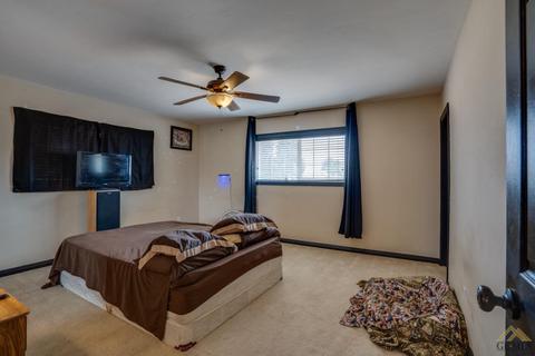 916 Devore Ave, Bakersfield, CA 93308 photo 19