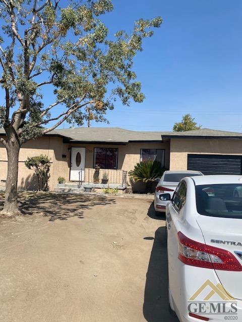 1716 Wilson, Bakersfield, CA 93304 photo 1