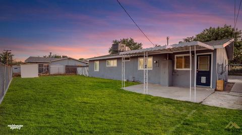 910 Bell Ave, Taft, CA 93268 photo 3