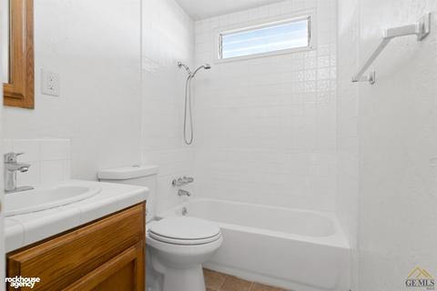 910 Bell Ave, Taft, CA 93268 photo 16