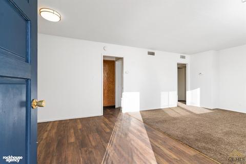 910 Bell Ave, Taft, CA 93268 photo 5