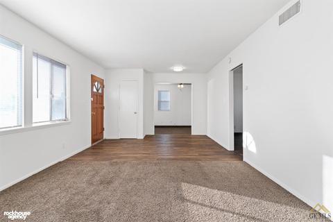 910 Bell Ave, Taft, CA 93268 photo 9