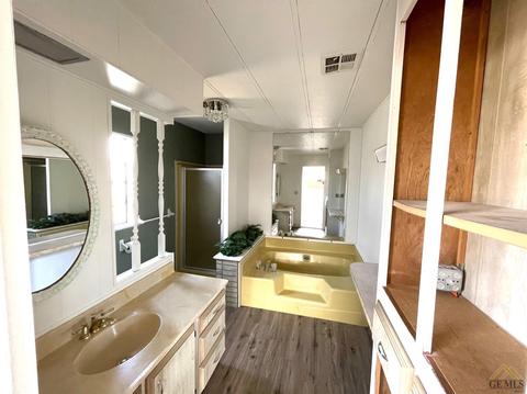700 46th St, Bakersfield, CA 93301 photo 17