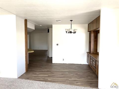 700 46th St, Bakersfield, CA 93301 photo 10