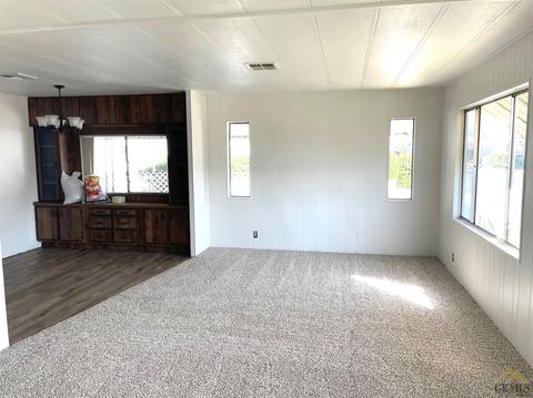 700 46th St, Bakersfield, CA 93301 photo 8