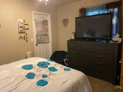 135 Wood St, Taft, CA 93268 photo 14