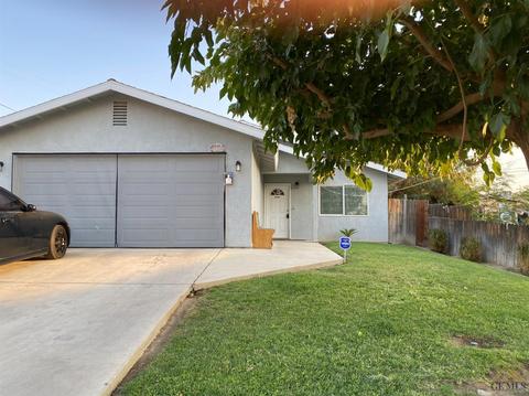 135 Wood St, Taft, CA 93268 photo 1