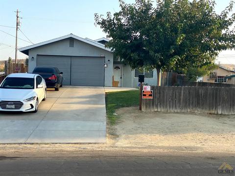 135 Wood St, Taft, CA 93268 photo 2
