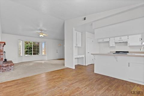 551 Las Colinas St, Tehachapi, CA 93561 photo 6